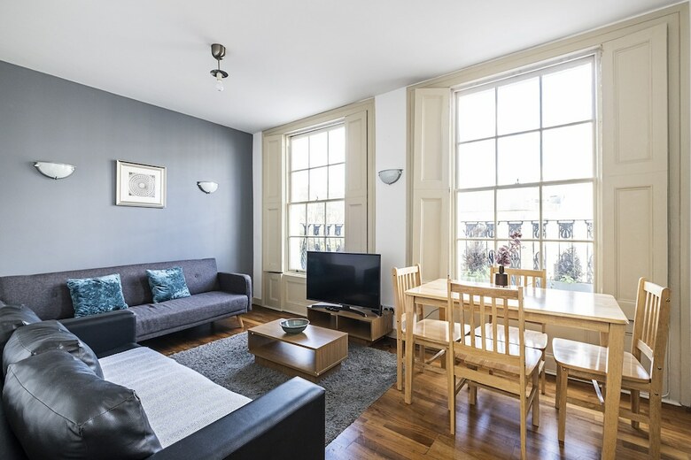 Royal College Apartments By Flexystays