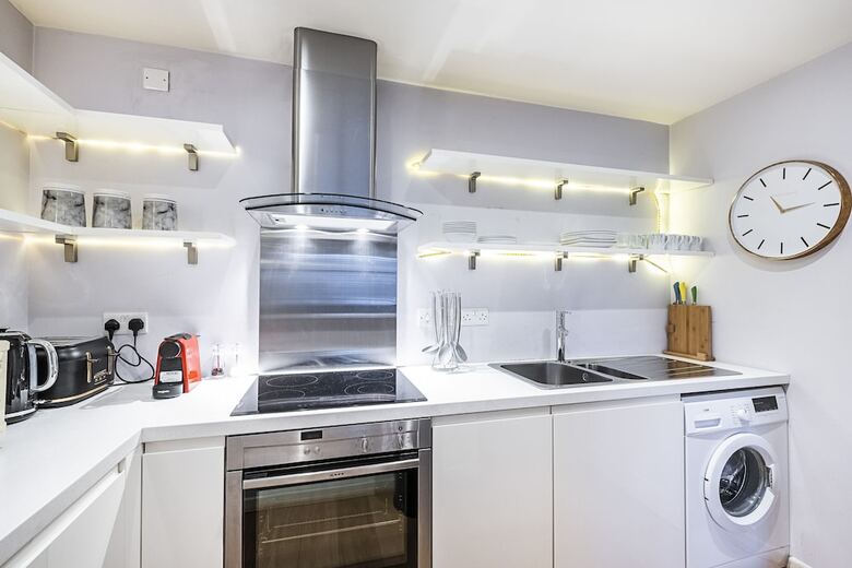 Bridgwalk Apartment By Flexystays