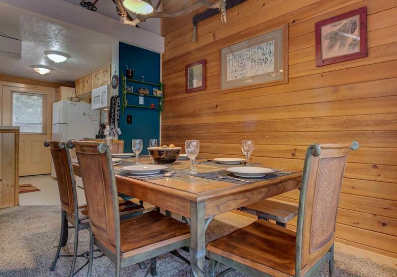 Pine Needle Lane By Village Properties At Sunriver