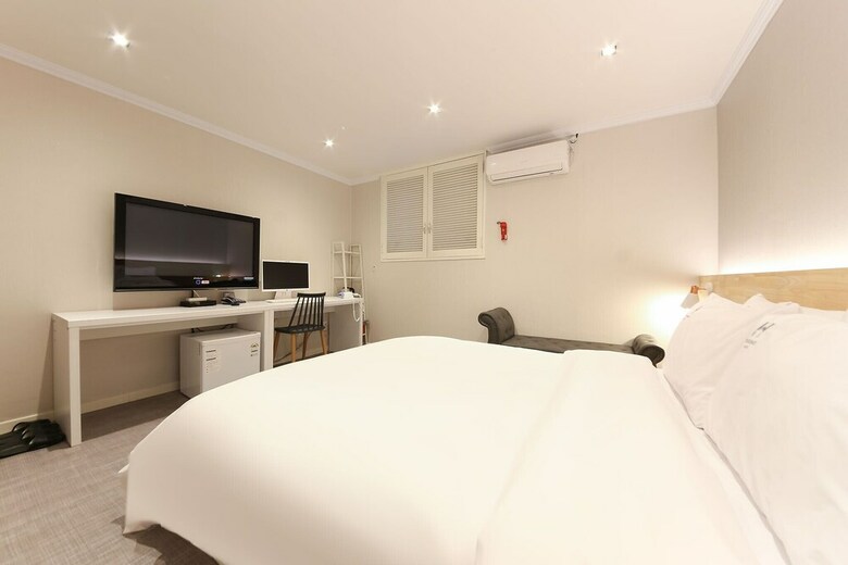 W Lounge Hotel