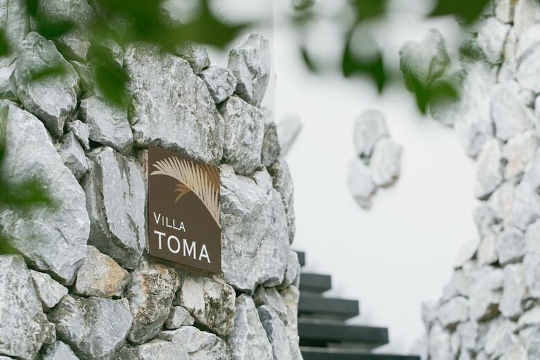 Villa Toma East