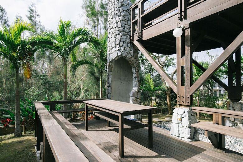 Villa Toma West