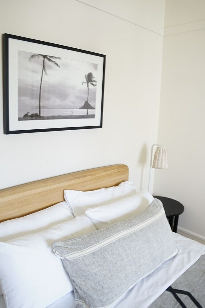 Harbord Beach Hotel