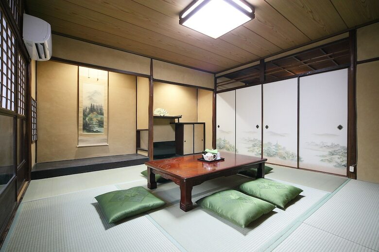 Hannari Kiyomizugojo