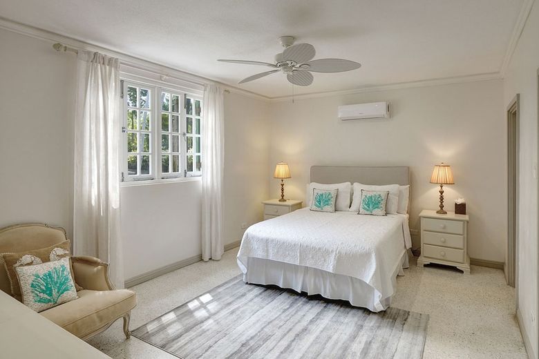 Villa High Trees Blue Sky Luxury