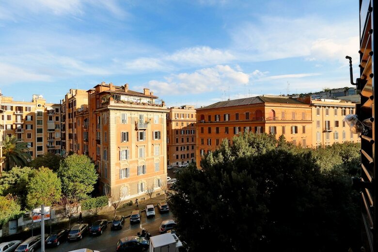 Piazza Capponi Apartment