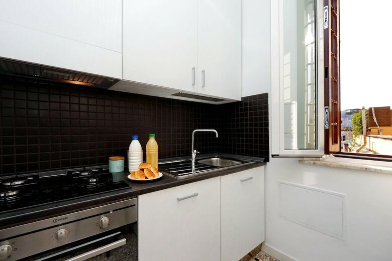 Piazza Capponi Apartment