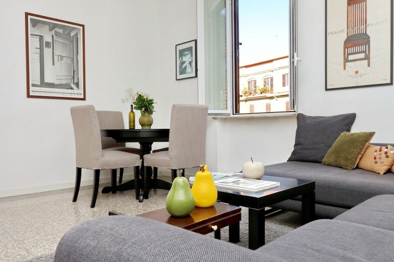 Piazza Capponi Apartment