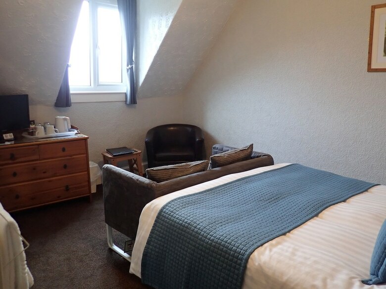 Hotel Hazeldene Guest House