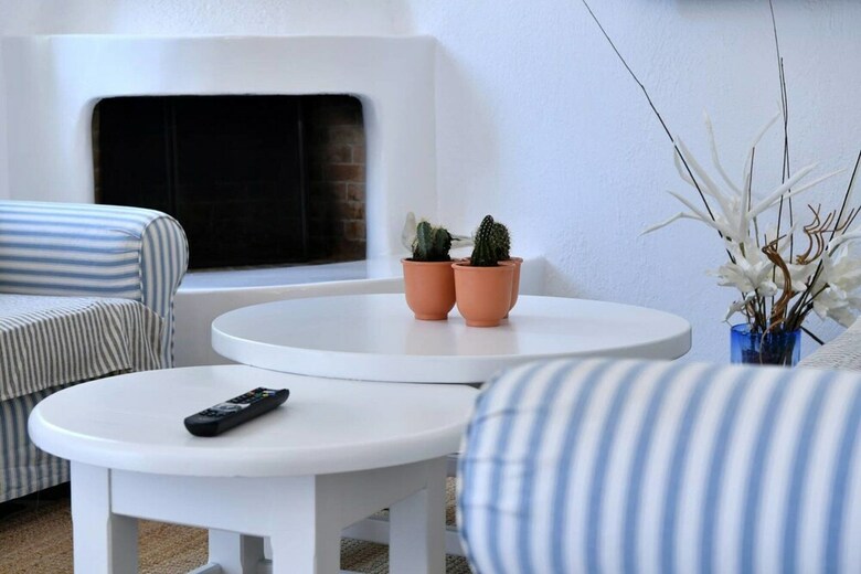 Santa Flora 3 Bedroom House Parikias Edge