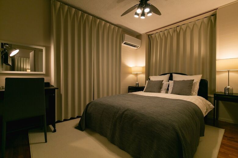 Infinity Hotel -aja-