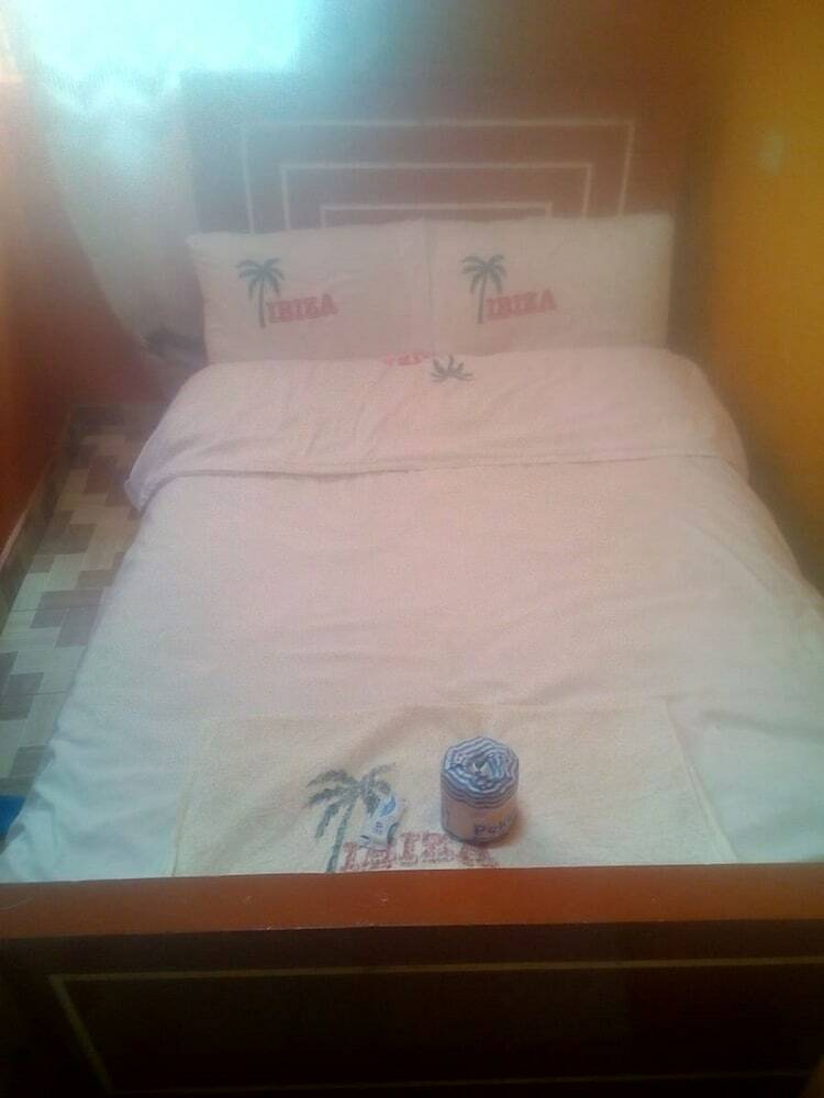 Bed & Breakfast Ibiza Bar And Restaurant