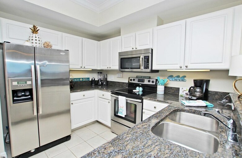 Crystal Tower By Youngs Suncoast
