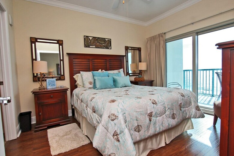 Crystal Tower By Youngs Suncoast