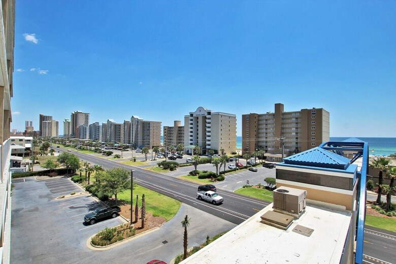 Crystal Tower By Youngs Suncoast