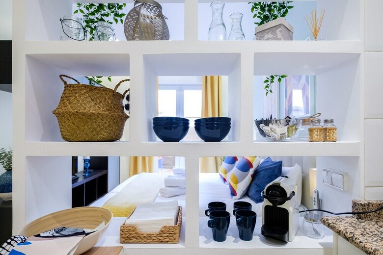 Apartamento Estudio Con Terraza En Malasa�a