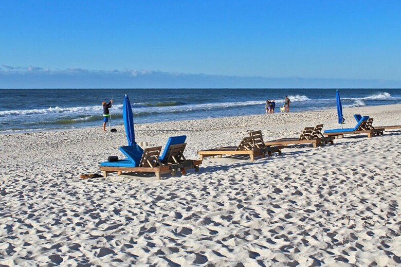Crystal Shores By Youngs Suncoast