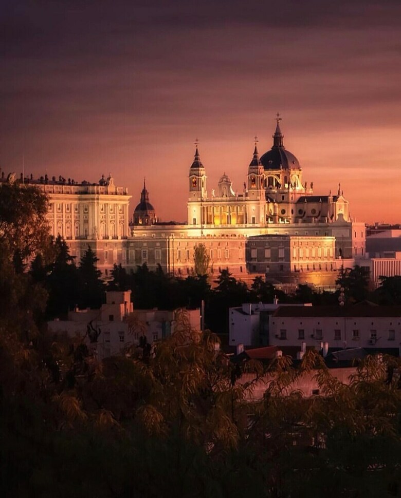 Apartamento Acogedor �tico Con Terraza En Retiro