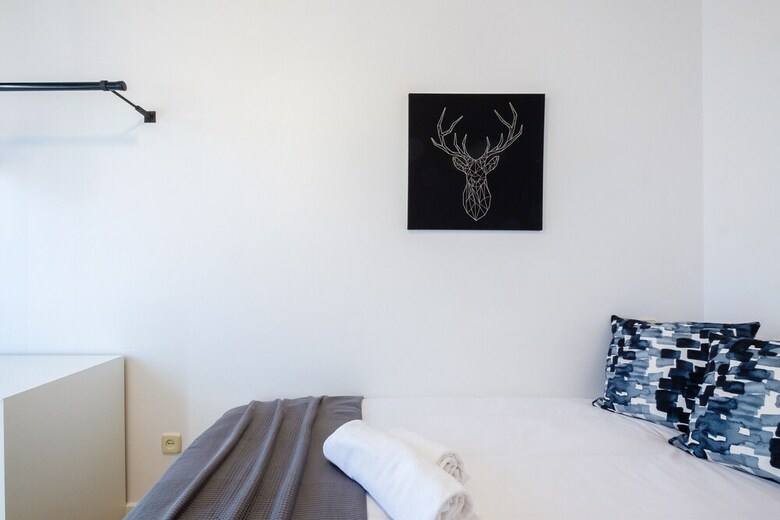 Apartamento Acogedor �tico Con Terraza En Retiro