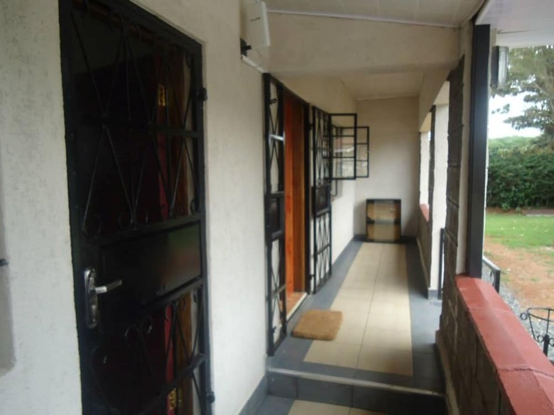 Hotel Meg's Guest House