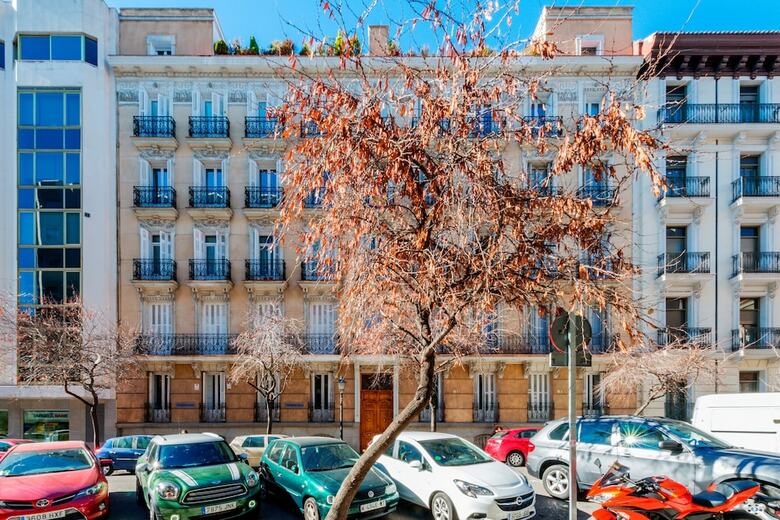 Apartamento Cuadruplex En Serrano Salamanca