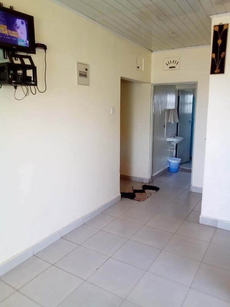 Hotel Paulice Guest House