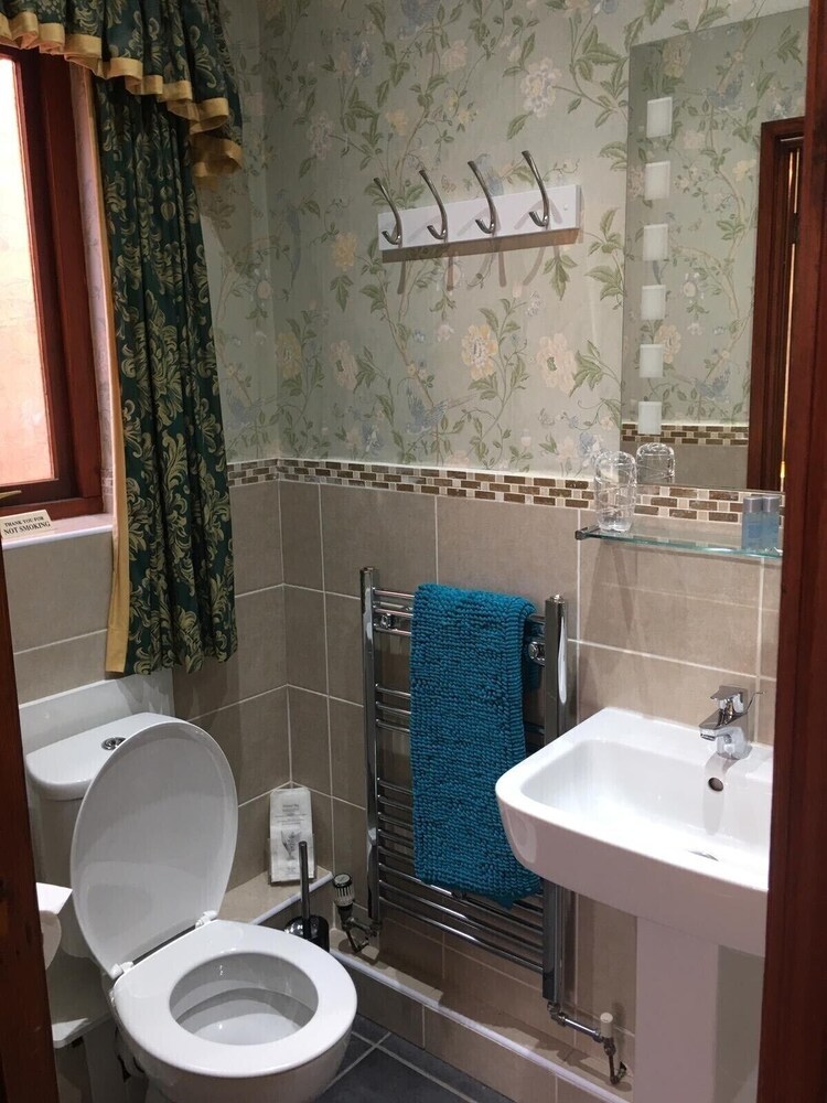 Hotel Hillcrest Guest House