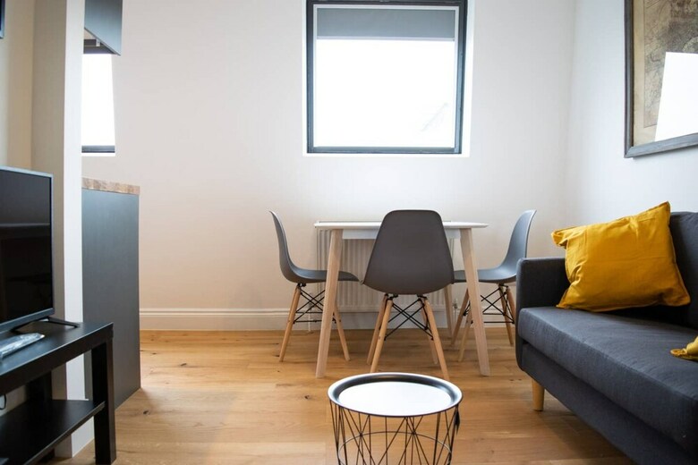 Apartamento Modern 1 Bedroom Top Floor Flat In West London