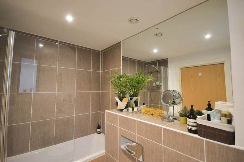 Apartamento Central 1 Bedroom Harbourside Flat With River Views