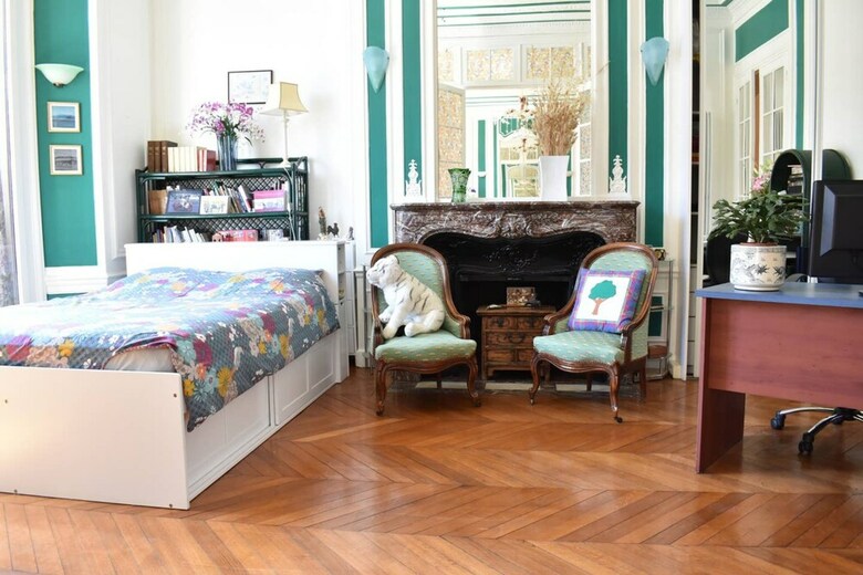 Charming 2 Bedroom Apartment With City View
