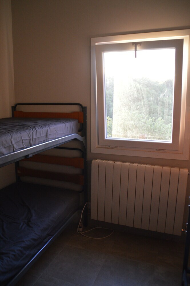 Hostal Alarpe Aterpetxea - Hostel