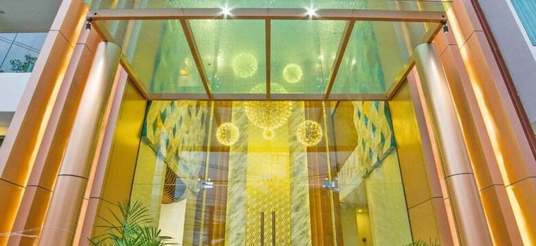 Hotel Oceana Kamala Resort