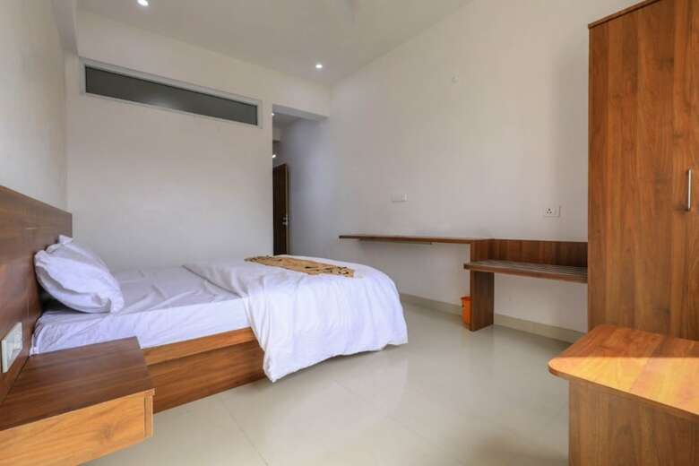Hotel Gorakh Shyam Resort