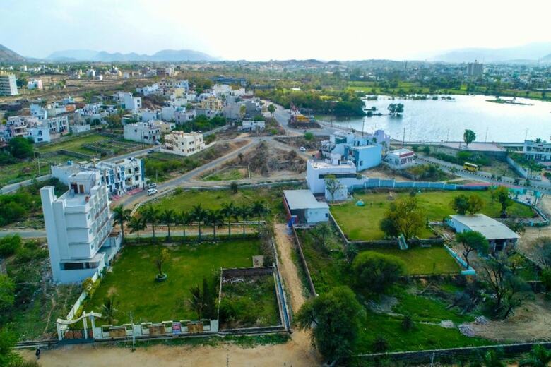 Hotel Gorakh Shyam Resort