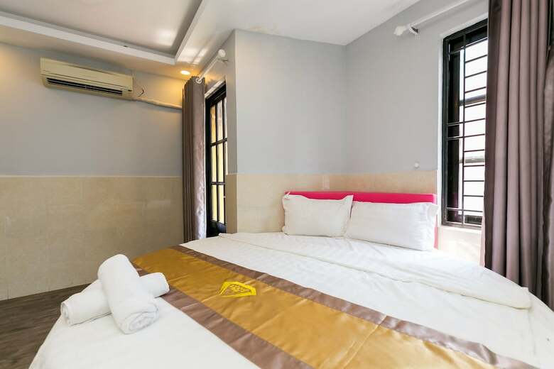 Oyo 986 Lucy Hotel