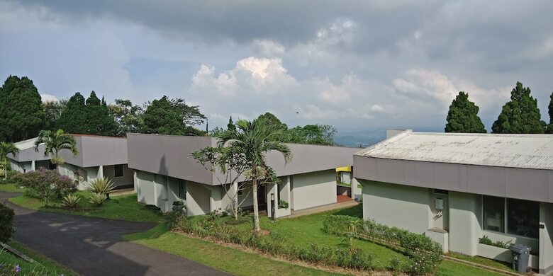Hotel Amanda Hills Bandungan