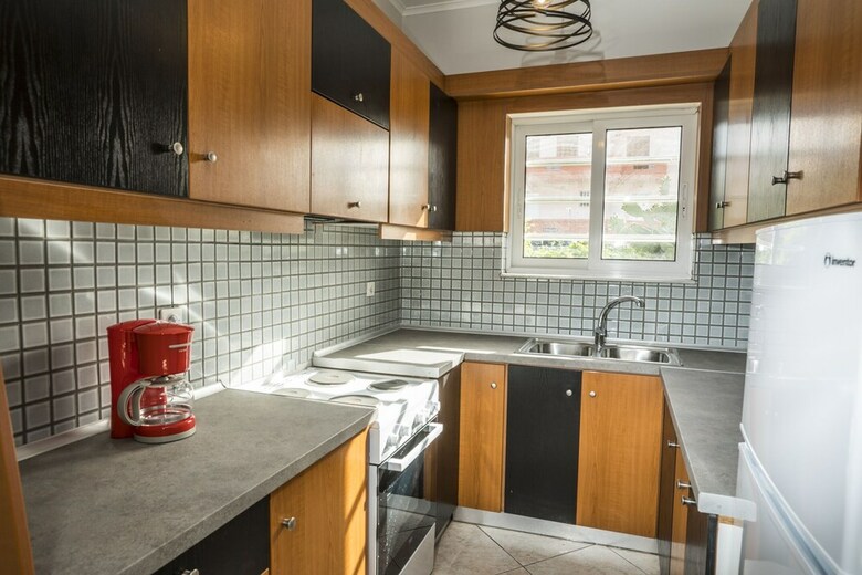 Deluxe Sunny Apartments