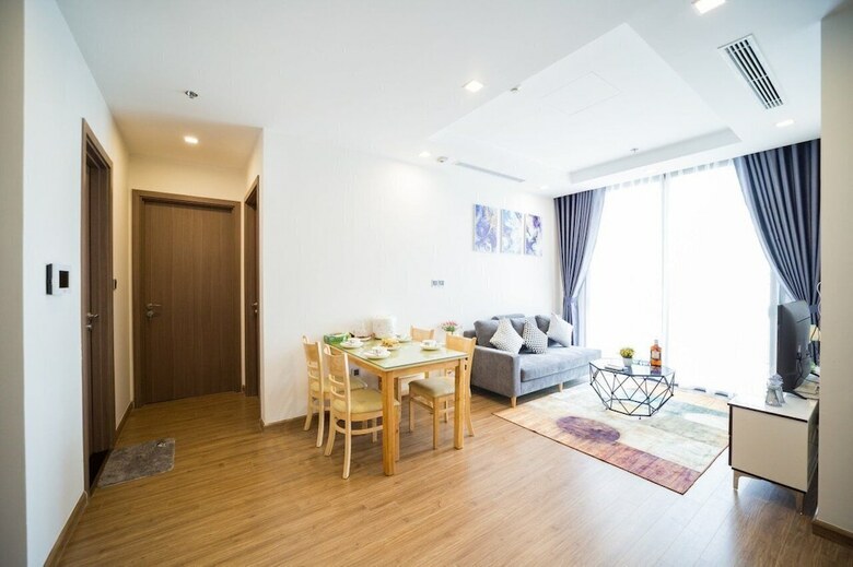 Homefromhome Skylake Apartment