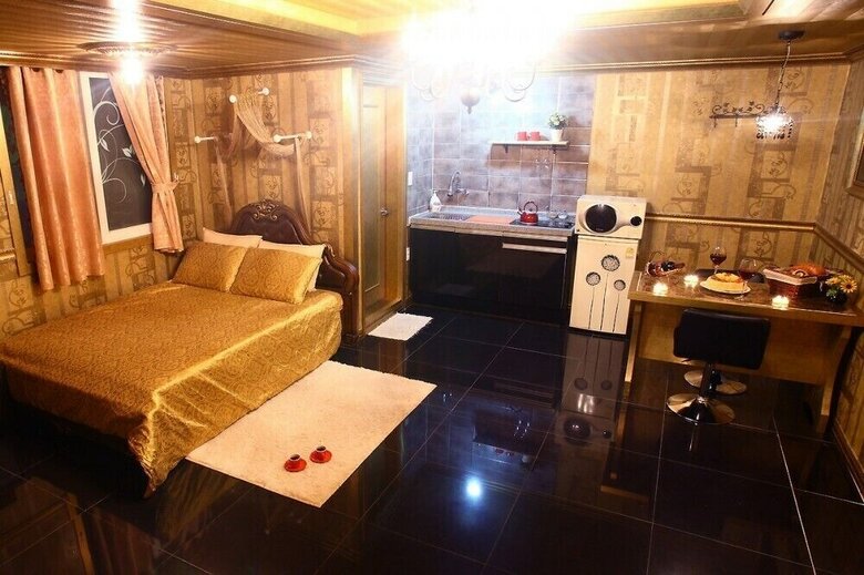 Apartamentos Louis Pension