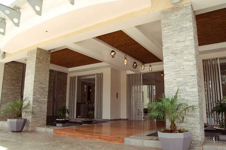 Hotel Kiluwa Apartments & Spa