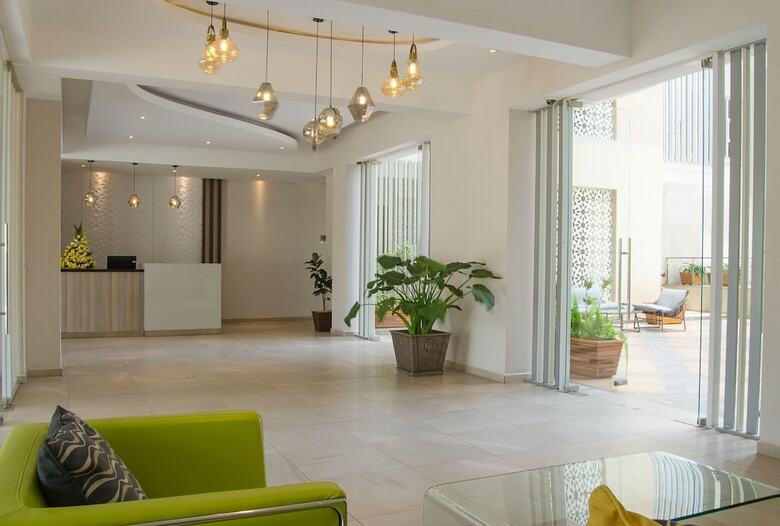 Hotel Kiluwa Apartments & Spa