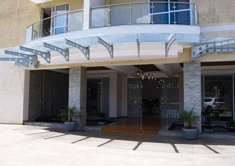 Hotel Kiluwa Apartments & Spa