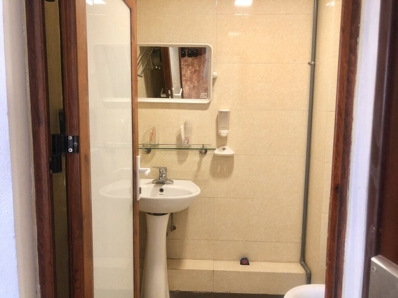 Hotel Oyo 1035 Hoa Hong Hostel