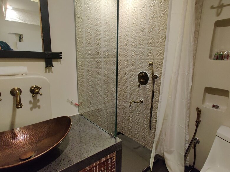 Hotel 3102bce