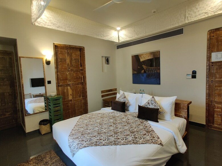 Hotel 3102bce