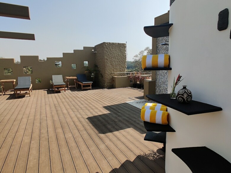 Hotel 3102bce