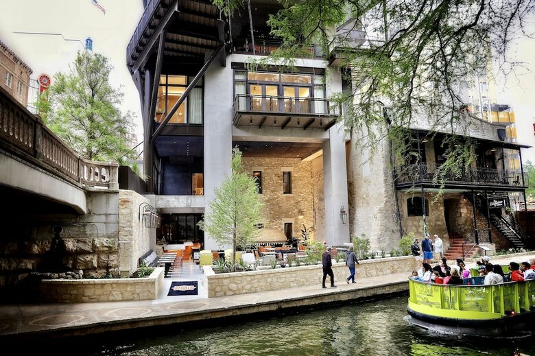 Hotel Canopy By Hilton San Antonio Riverwalk