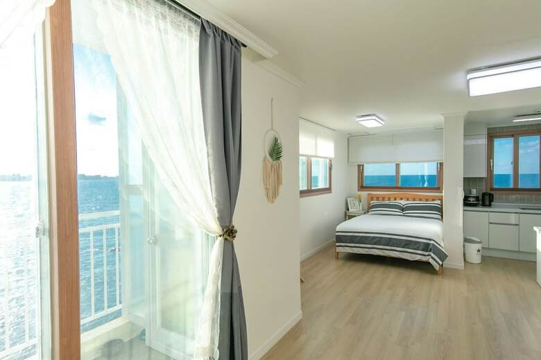 Hello Sea Pension