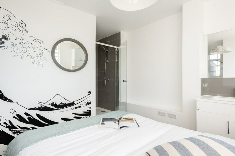 The West End Penthouse - 4bdr Fitzrovia Penthouse With Views