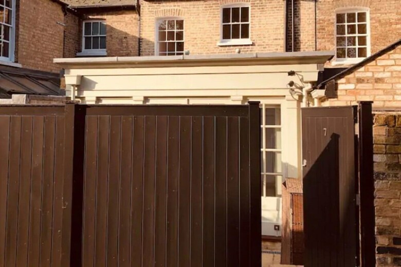 The Midsummer Common - Modern & Spacious 2bdr House With Garden
